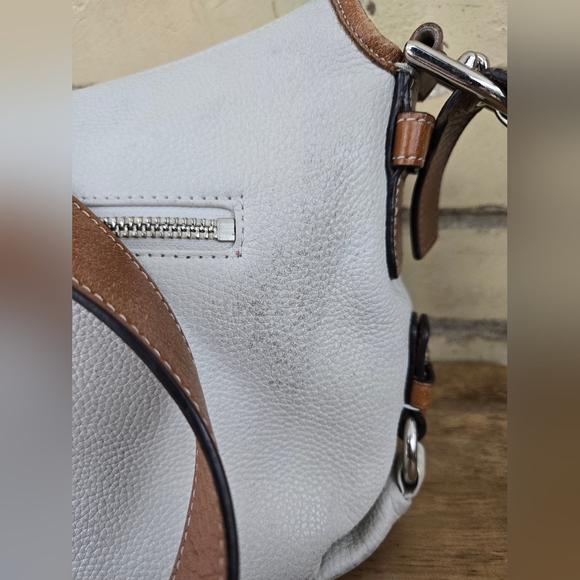 Coach Turn Lock Leather Bag - Picture 9 of 12